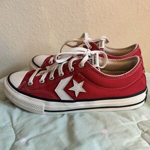 Converse All Star Red/White Low Top Lace-Up Sneakers Athletic Kids Shoes size 6